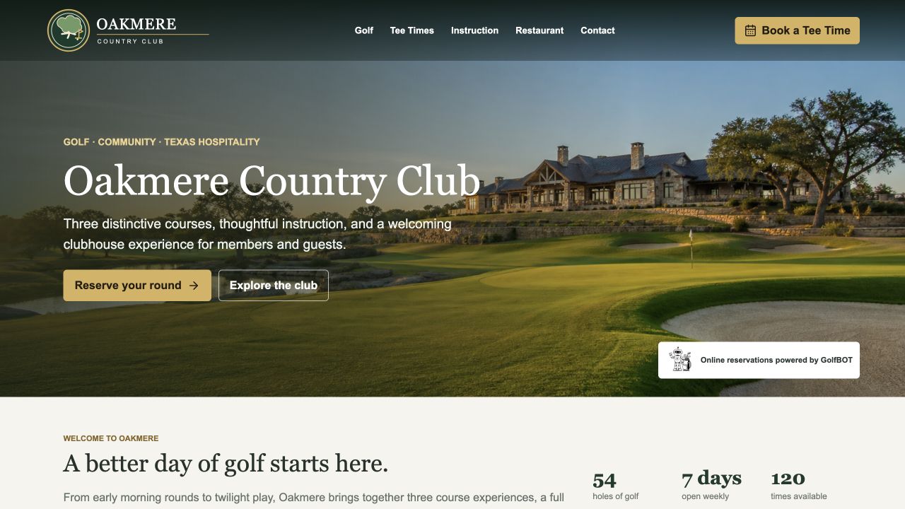 GolfBot embedded in a country club website